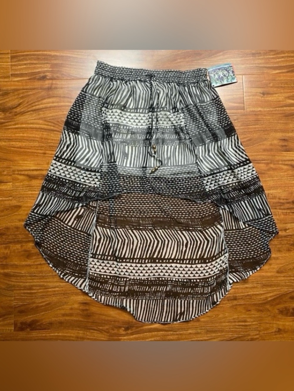 NWT New Roxy Women's Black White Aztec Elastic Drawstring High Low Skirt Size M